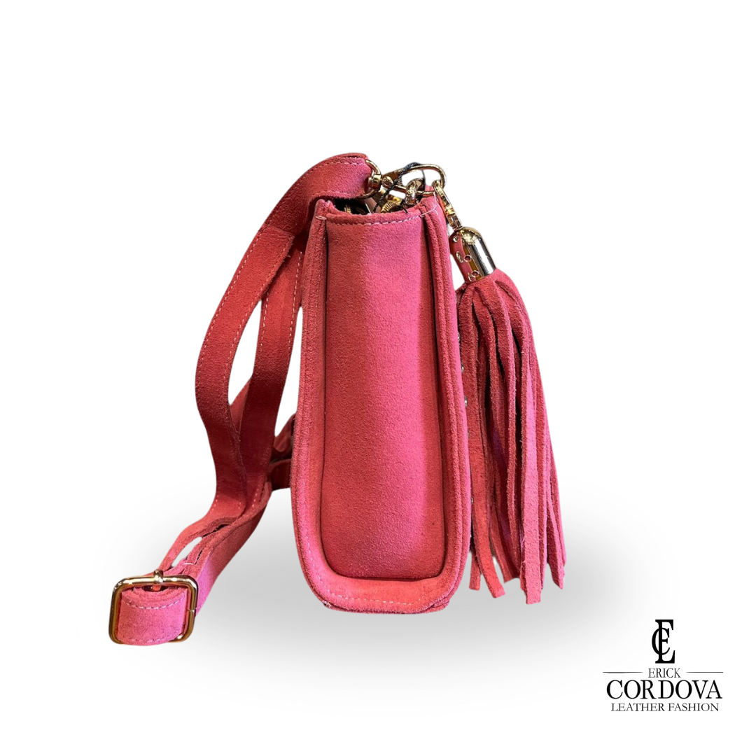 bolsa con acabado pelibuey rosa